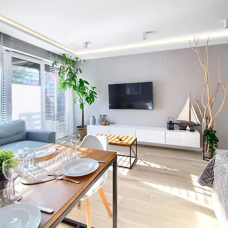 Ap10 Apartment *